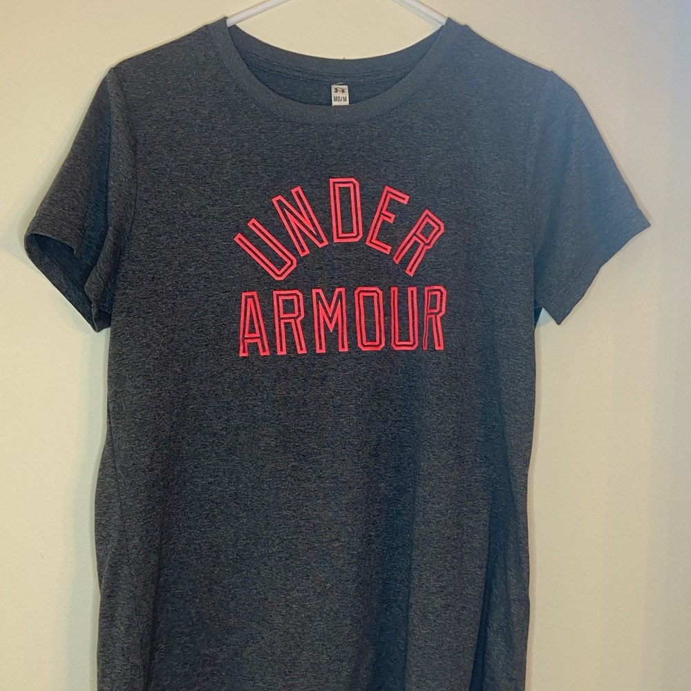 Under Armour, Womens medium, Grey